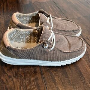 Hey Dude Women's Wendy Corduroy Chestnut Size 8